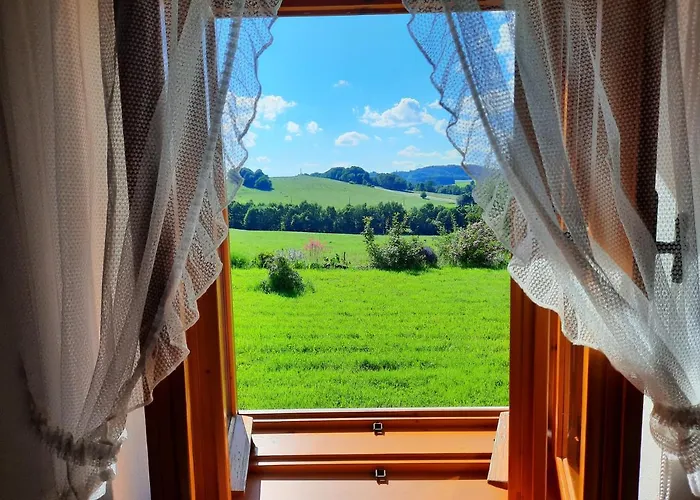 Novohradske Hory - Pronajem Na Samote U Lesa Benesov nad Cernou
