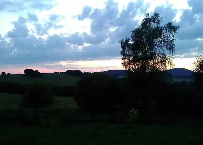 Apartment Novohradske Hory - Pronajem Na Samote U Lesa Benesov nad Cernou